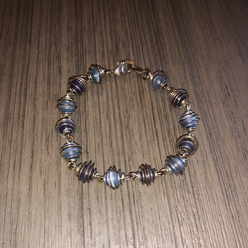 Bead and Wire Blue Bracelet